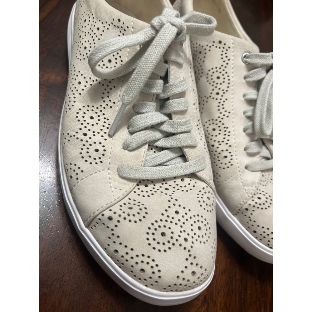 Cole Haan Grand Crosscourt Birch Beige Perforated Leather Sneakers Womens 7.5B